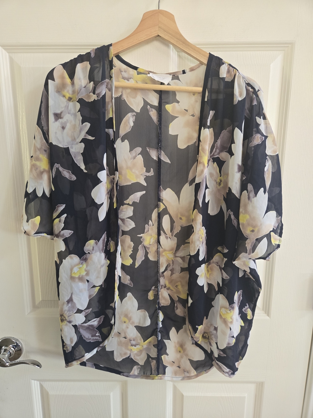 OLIVE TREE Navy Floral Sheer Open-Front Kimono